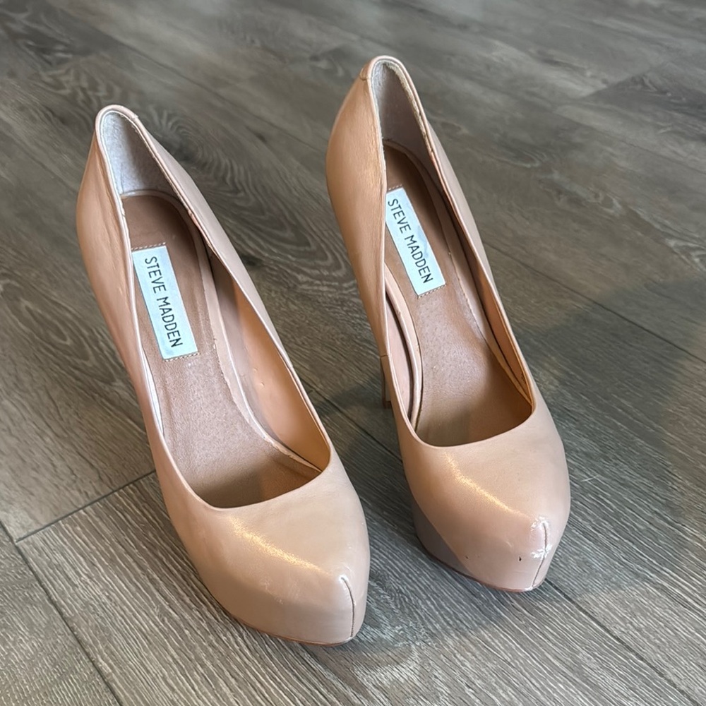 Steve Madden Women's Nude Heels